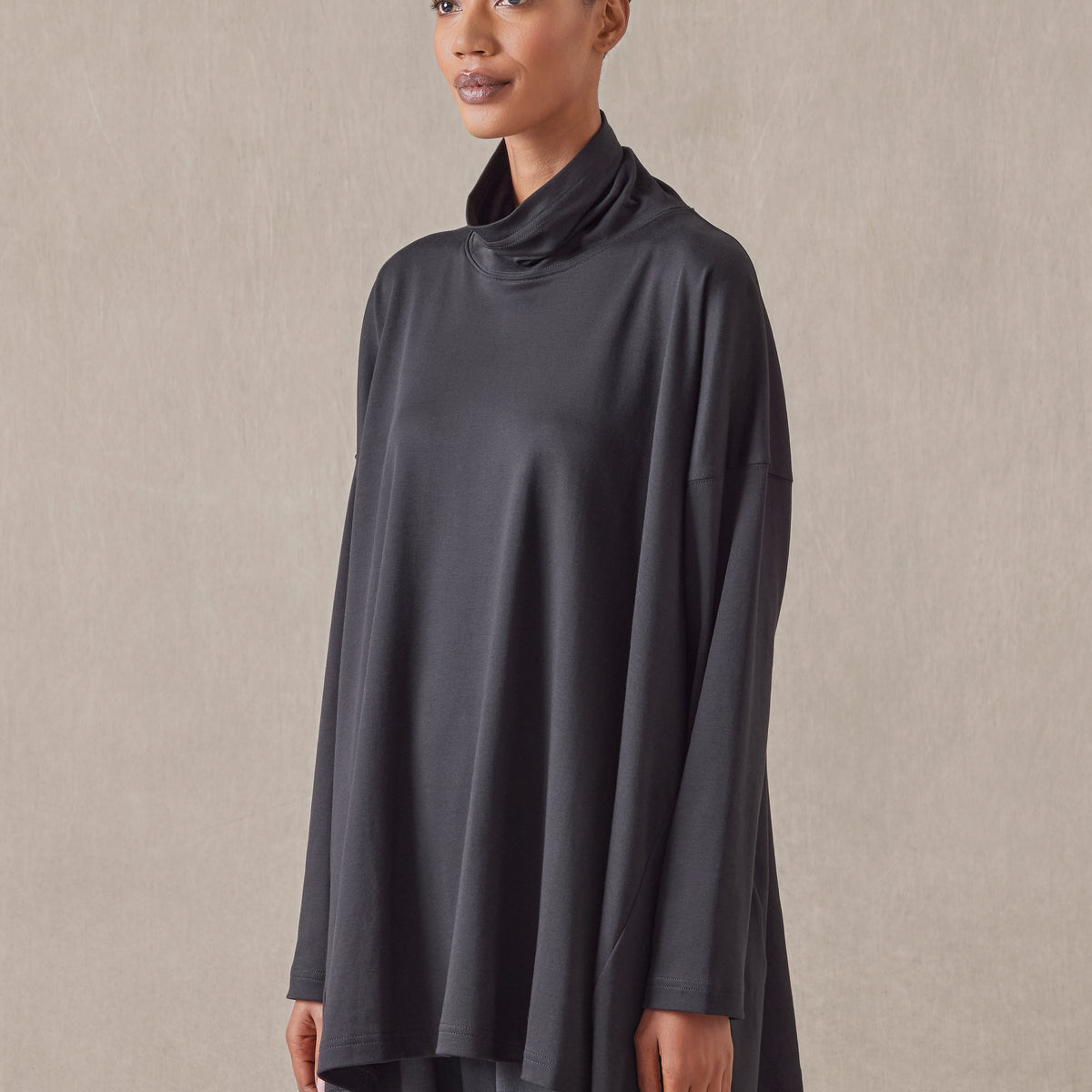 cotton side panelled scrunch neck t-shirt - long (black)
