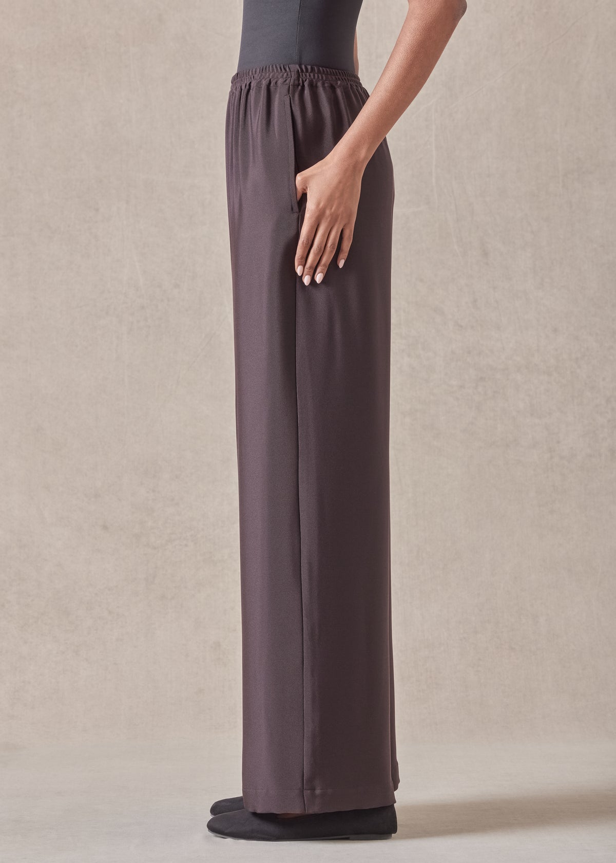 flared trouser
