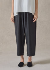 midweight silk plissé japanese trouser (black)