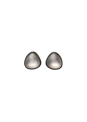 smooth triangular earring set in wood