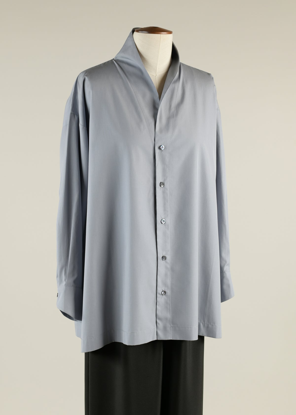 slim a-line shirt with v-neck and stepped inserts - long