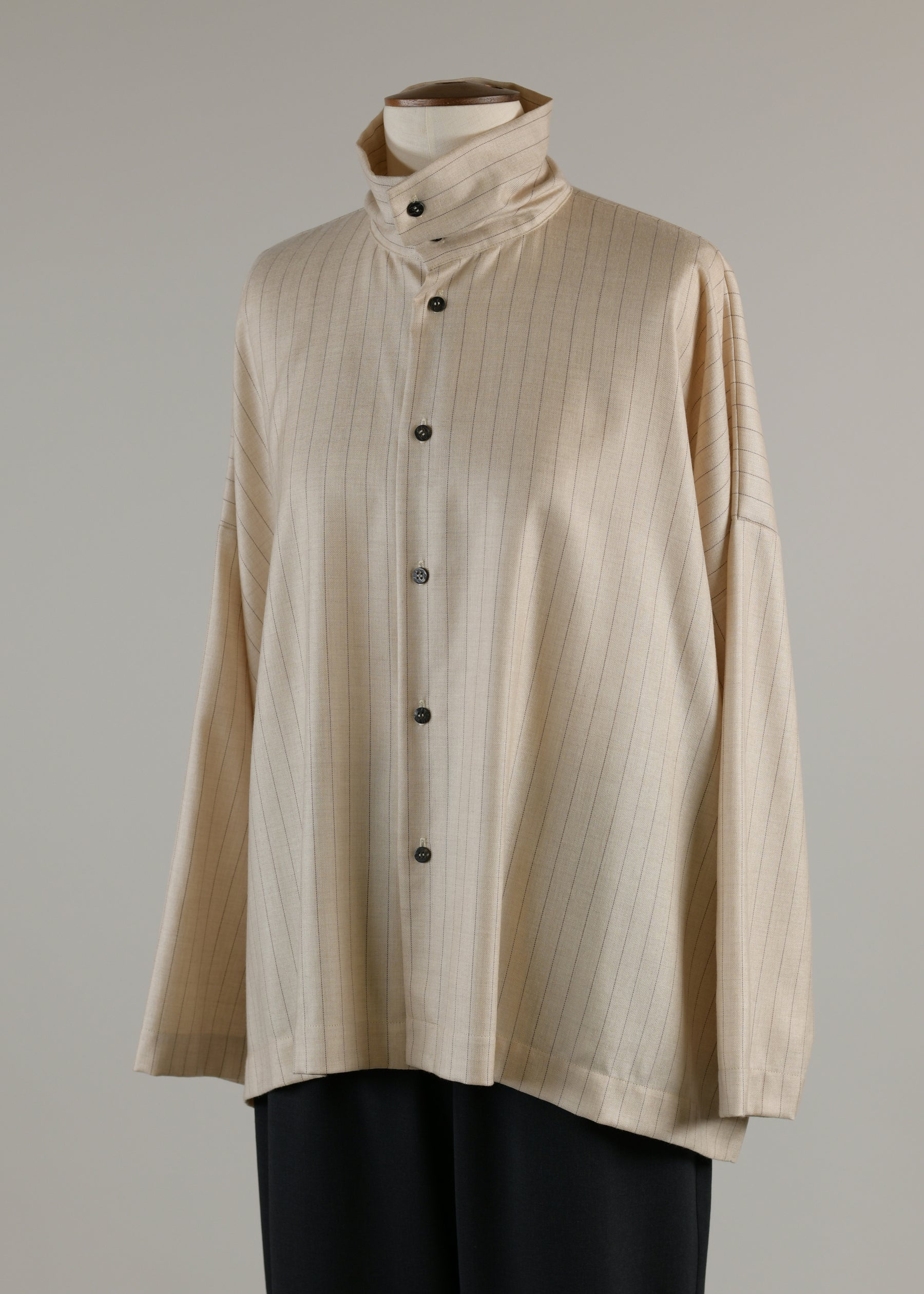 wide scrunch neck shirt - mid plus