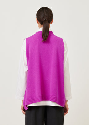 A-line sleeveless deep v-neck sweater - mid plus