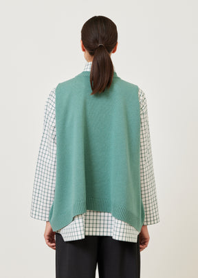 A-line sleeveless round neck sweater - mid plus