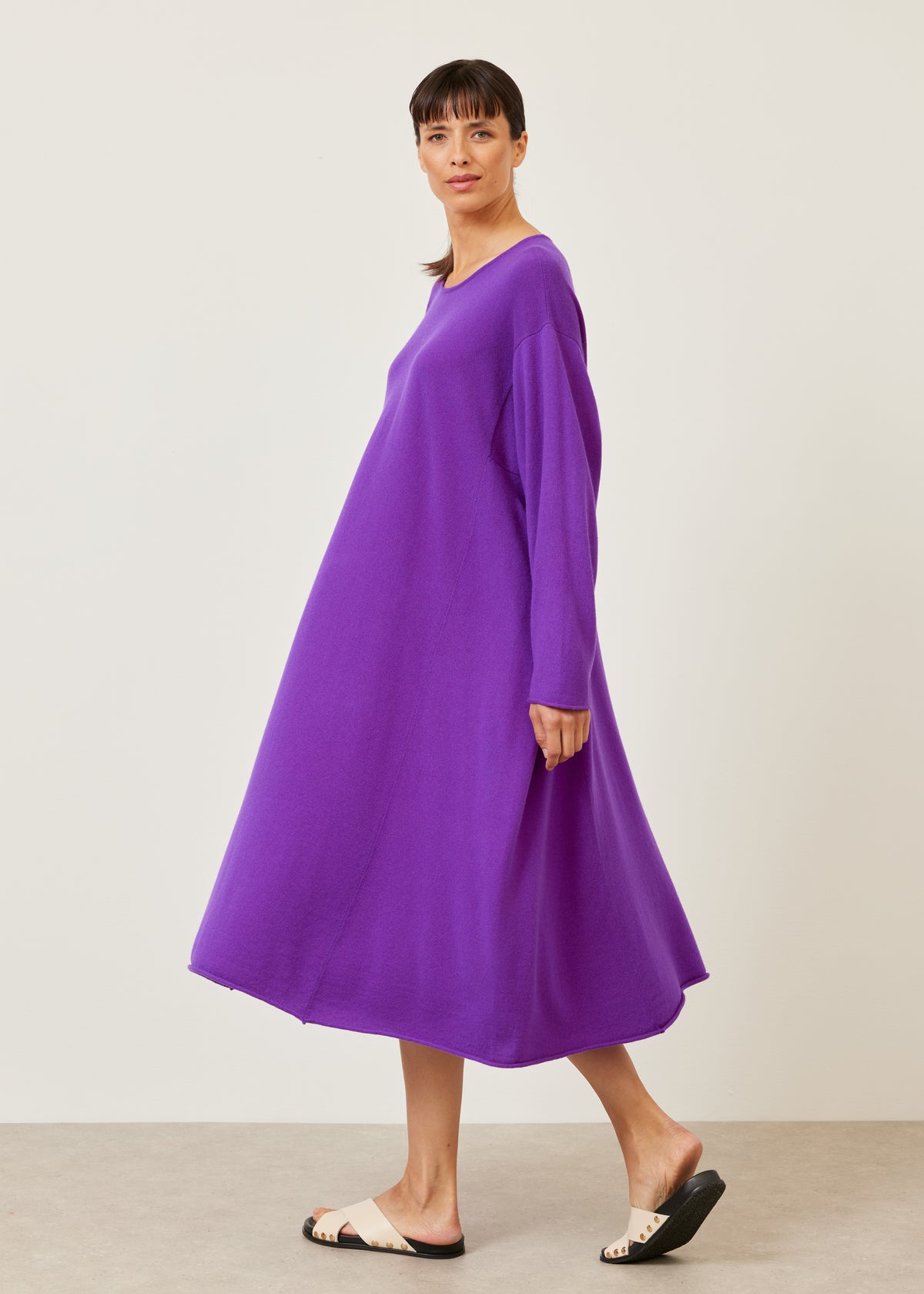 side panelled A-line bateau neck knit dress