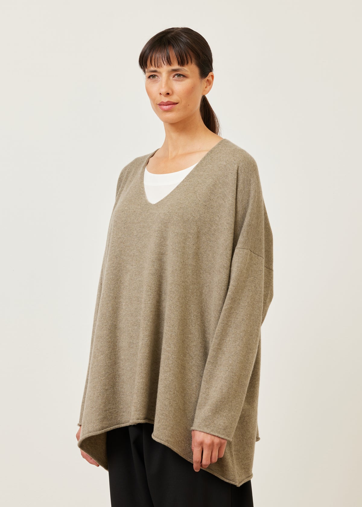 A-line v-neck sweater - long