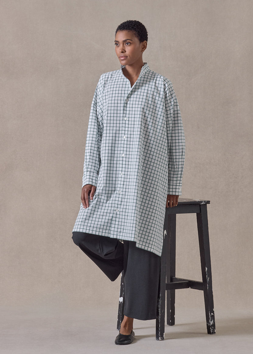 cotton wide a-line collarless shirt - very long with slits (willowgreen)