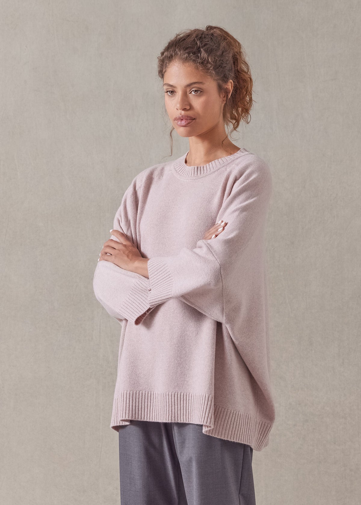 cashmere sloped shoulder round neck - long (rosepowder)