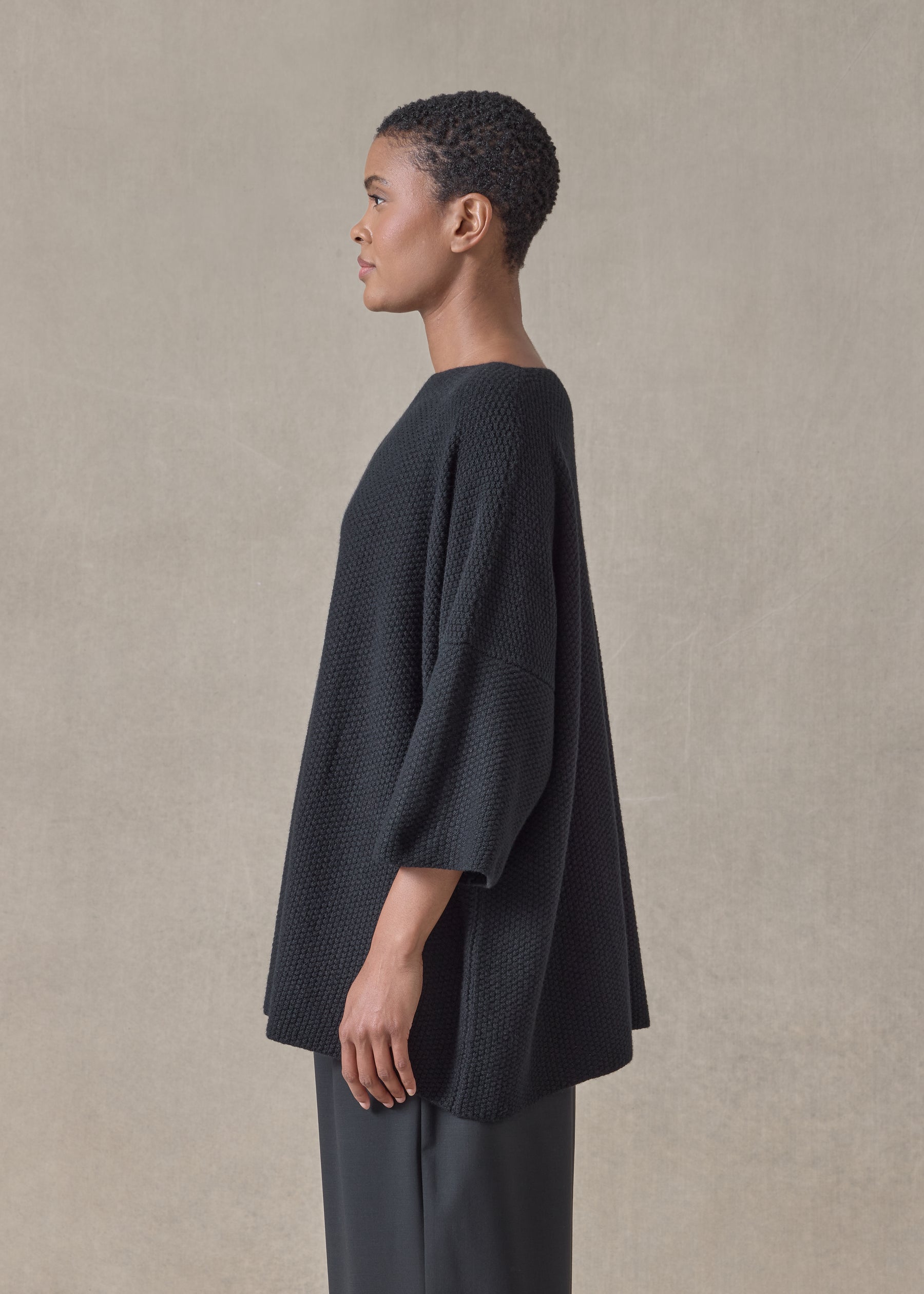 cashmere square 3/4 sleeve  top - long