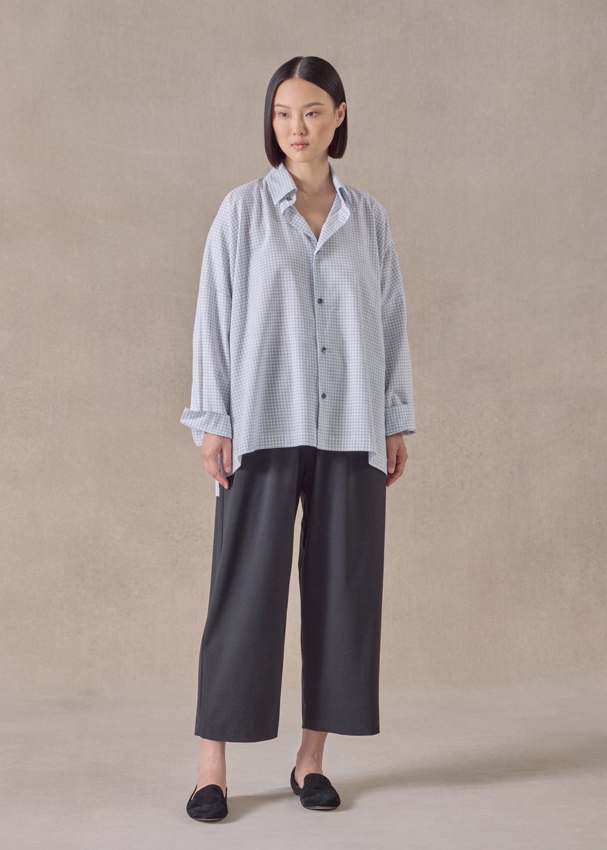 cotton wide longer back shirt with collar - mid plus