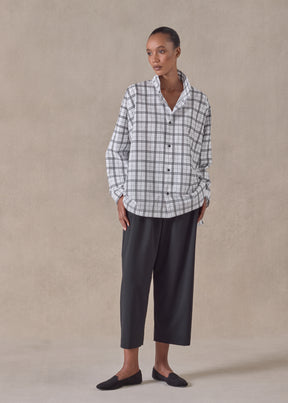 cotton wide longer back shirt with double stand collar - mid plus