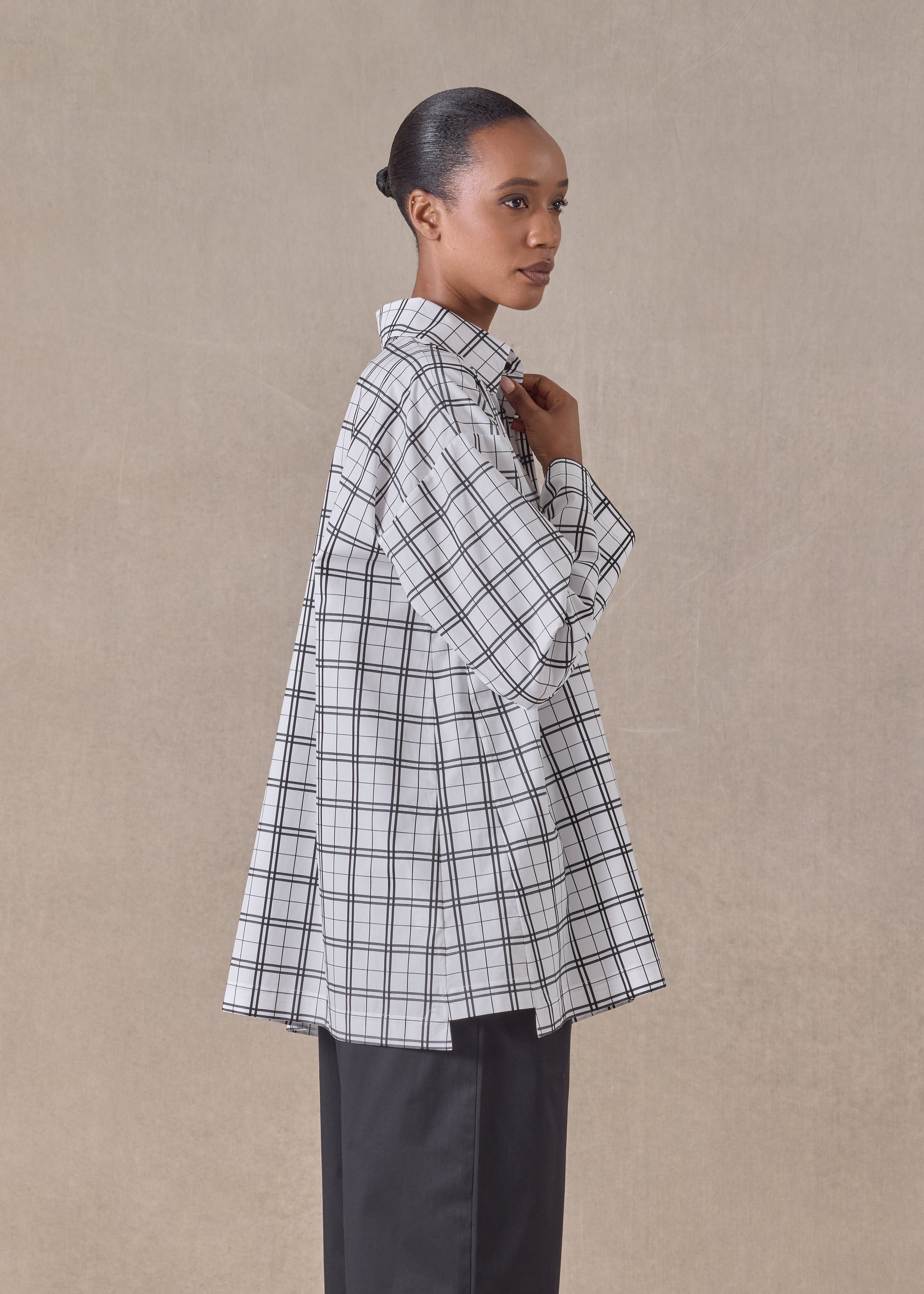 cotton slim a-line shirt with collar and stepped insert - long