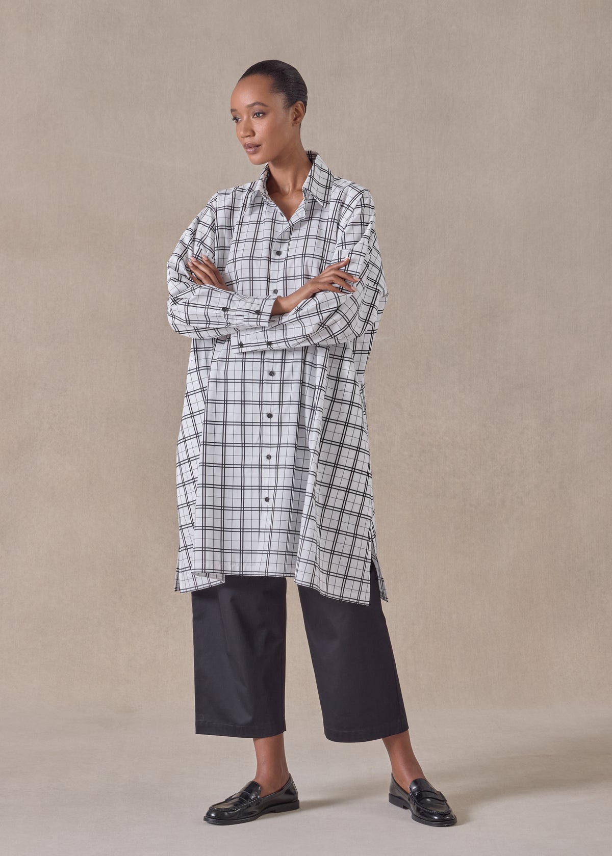 cotton wide a-line shirt with collar - very long with slits