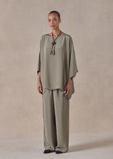 silk 3/4 sleeve bateau neck tunic - long (olivedark)