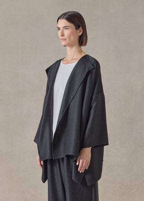 midweight silk plissé jacket coat - mid plus (black)