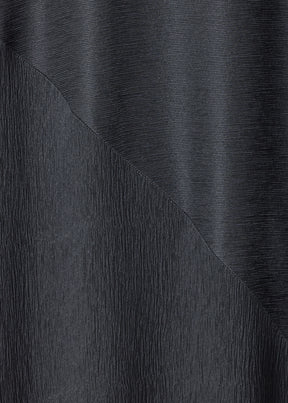 midweight silk plisse wide a-line scoop neck dress (black)