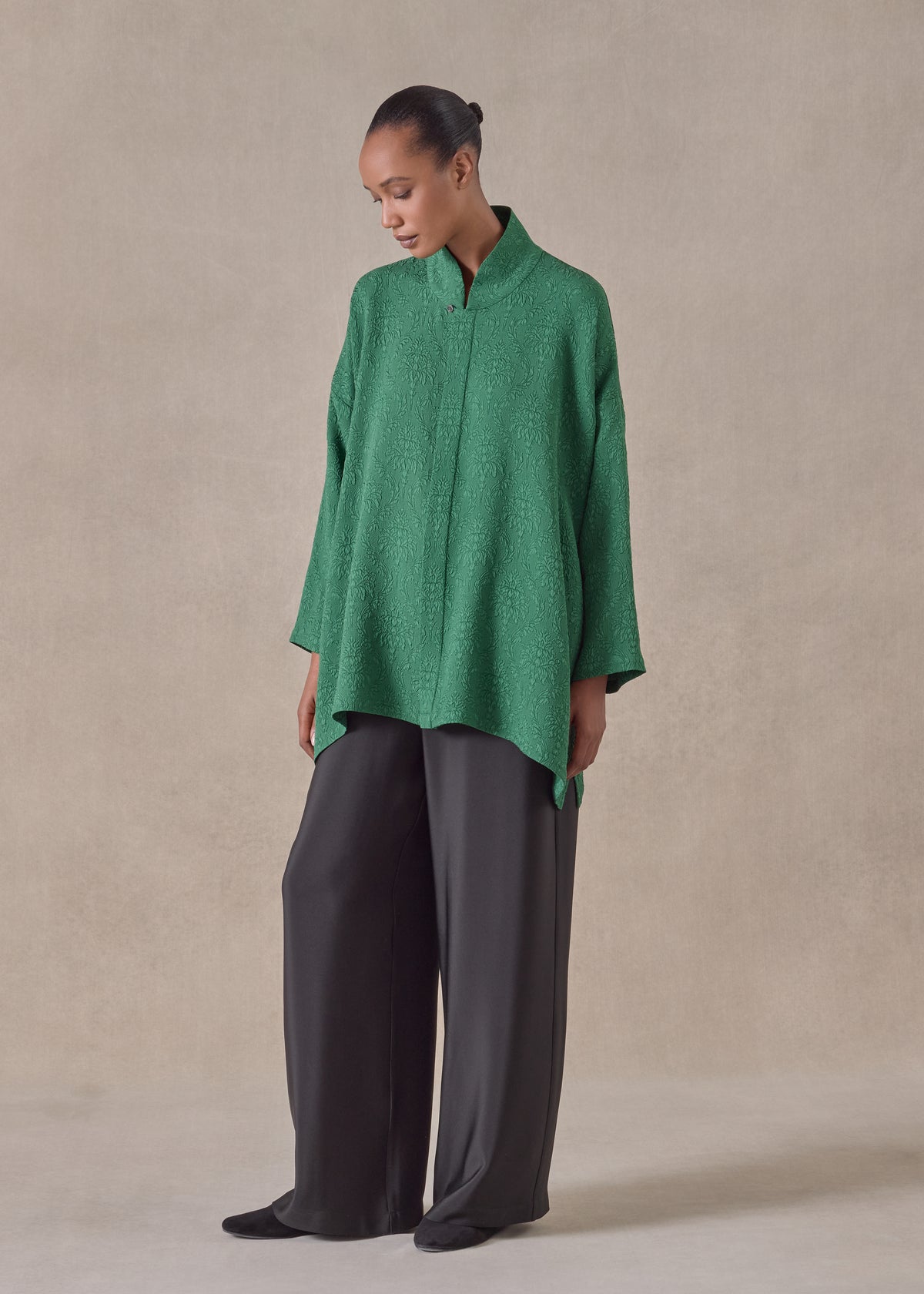 silk wide a-line shirt with chinese collar - long