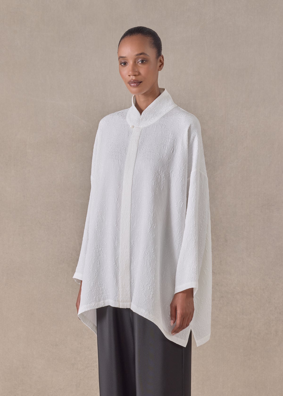 silk wide a-line shirt with chinese collar - long