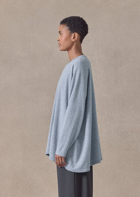 cashmere angle-to-front round neck - mid plus (bluevintage)