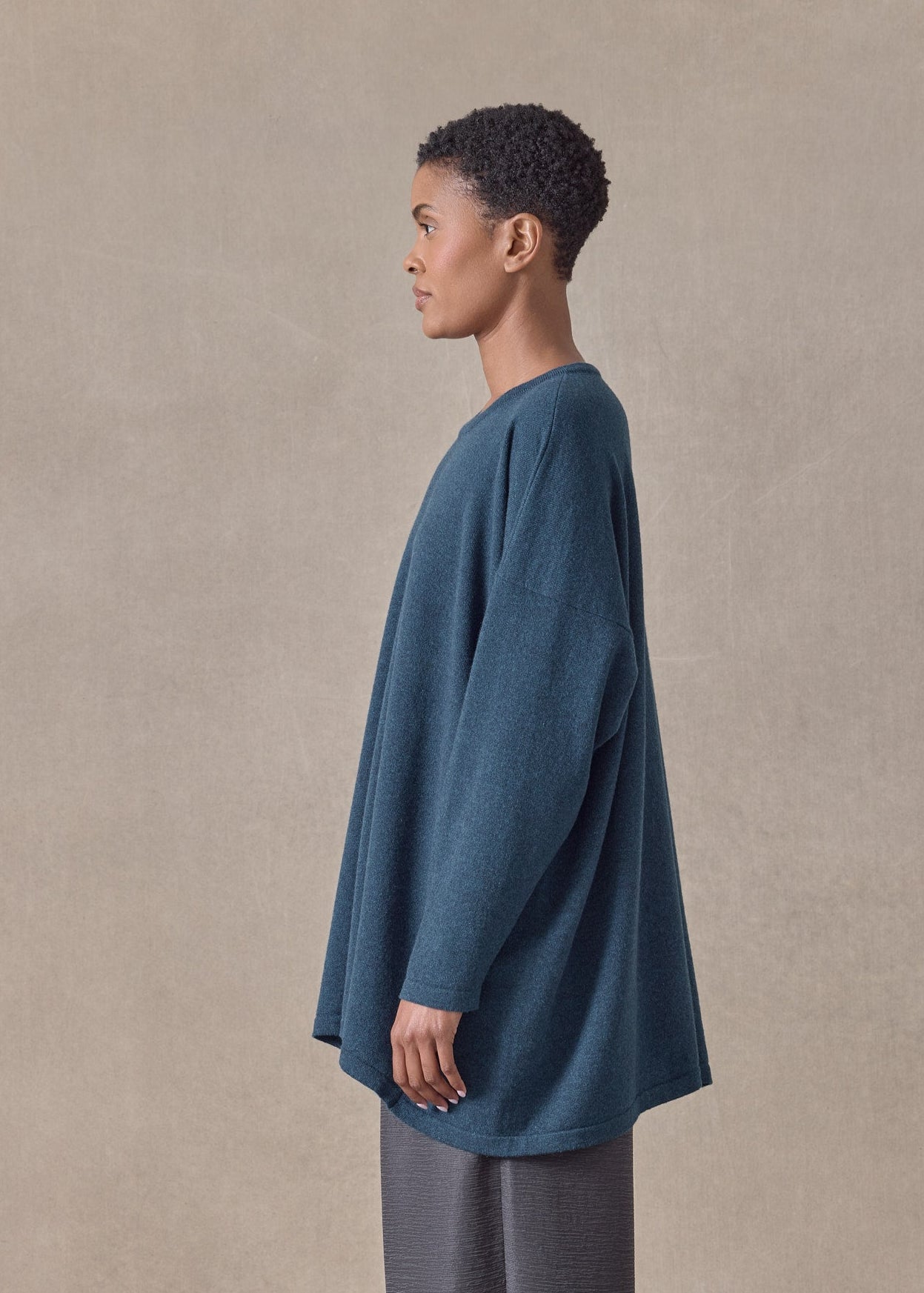 cashmere angle-to-front round neck - long (fairisle)