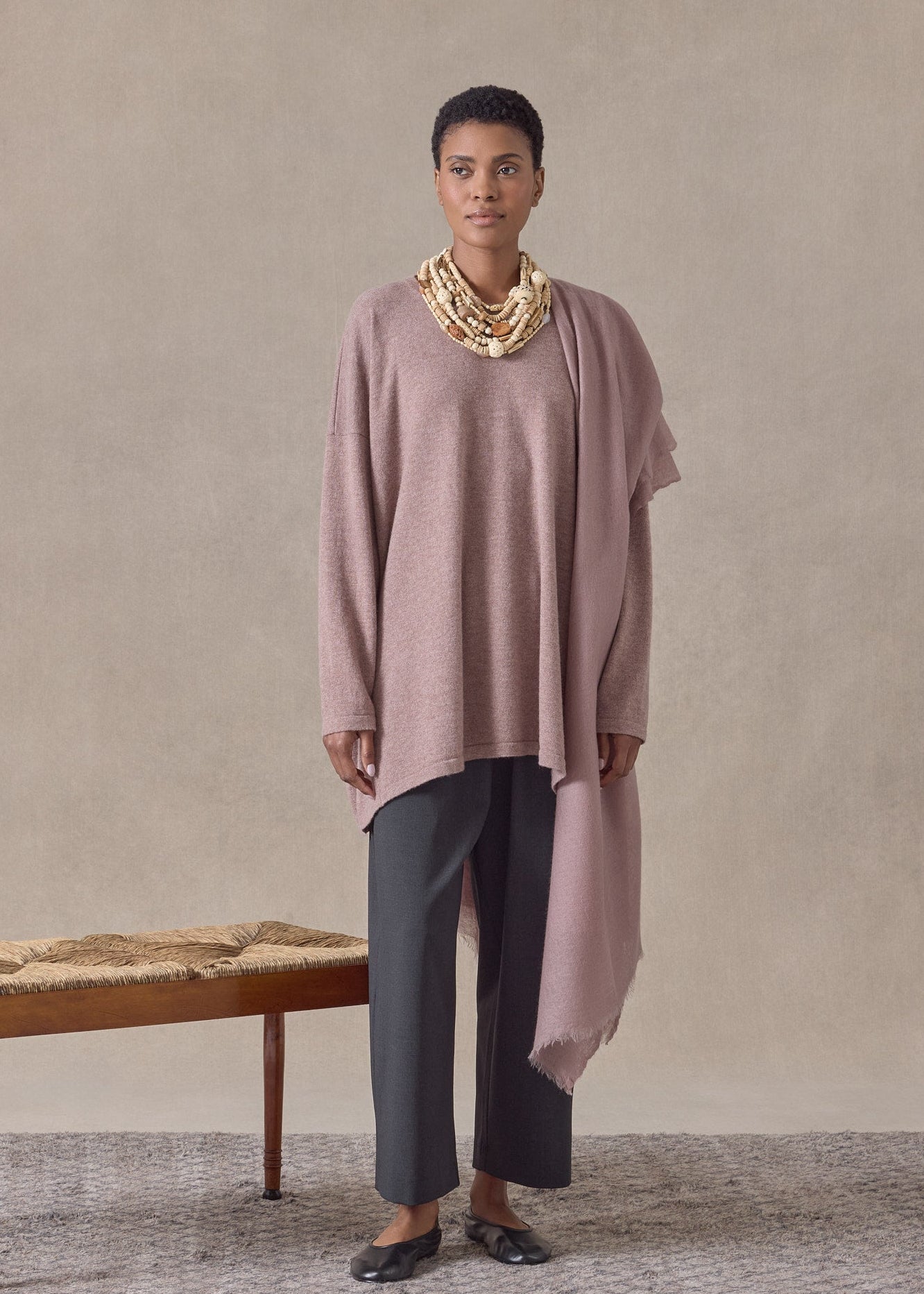 cashmere angle-to-front round neck - long (smokyquartz)