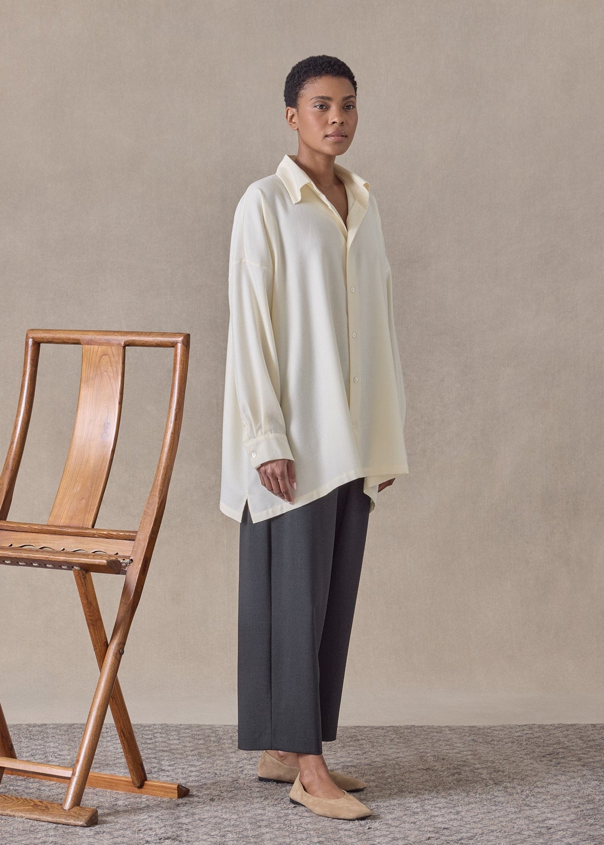 cotton cashmere wide a-line shirt with collar - long (cream)