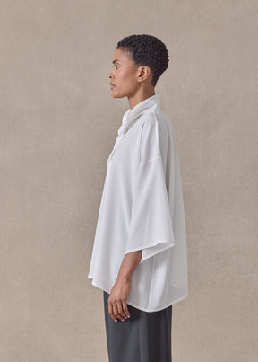 lightweight crepe a-line short sleeve shirt with double stand collar - mid  (white)