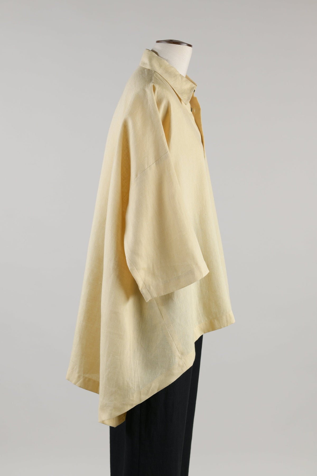 linen smaller front larger back short sleeve shirt - mid plus (yellowstone)