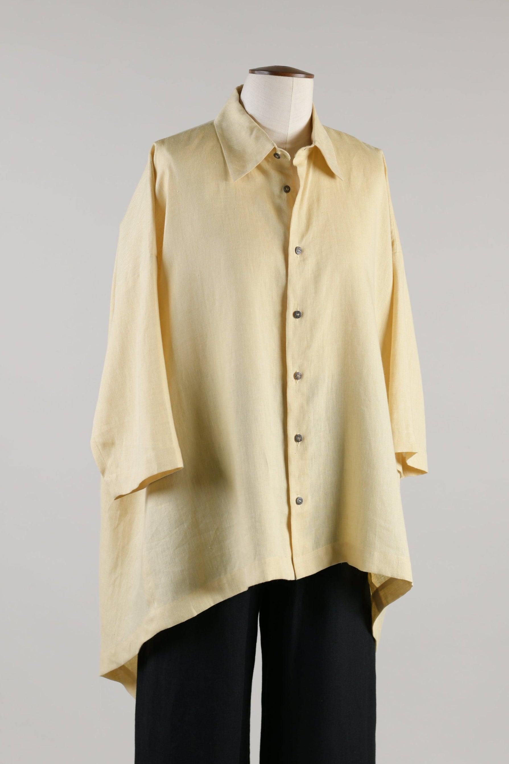 linen smaller front larger back short sleeve shirt - mid plus (yellowstone)