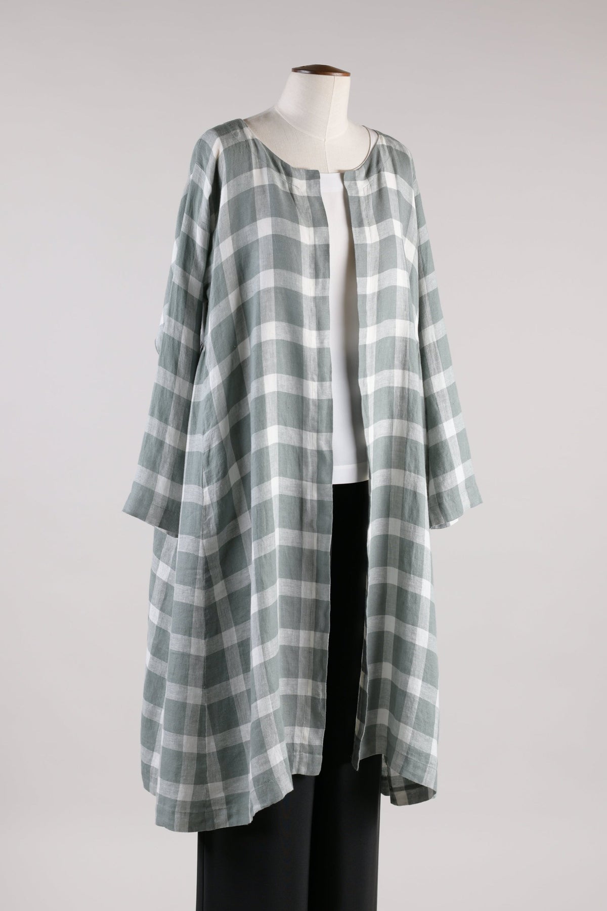 linen 3/4 length side pleated round neck coat (sage)
