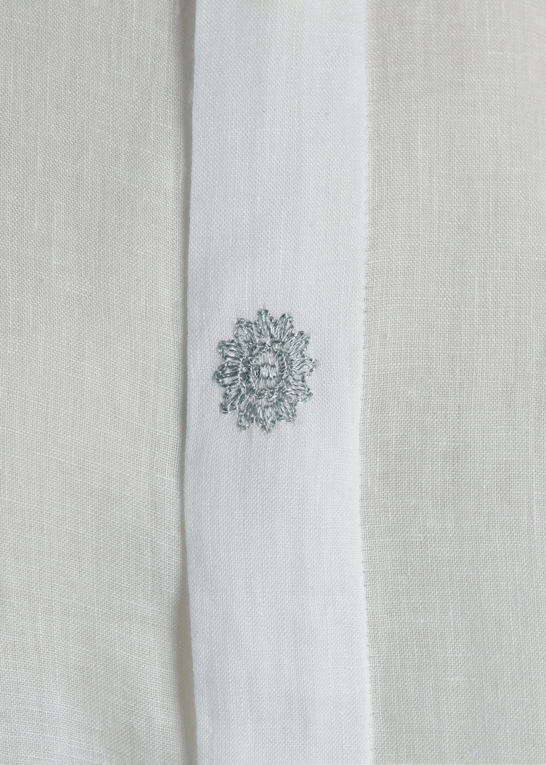 wide longer back bound neck shirt very long with slits