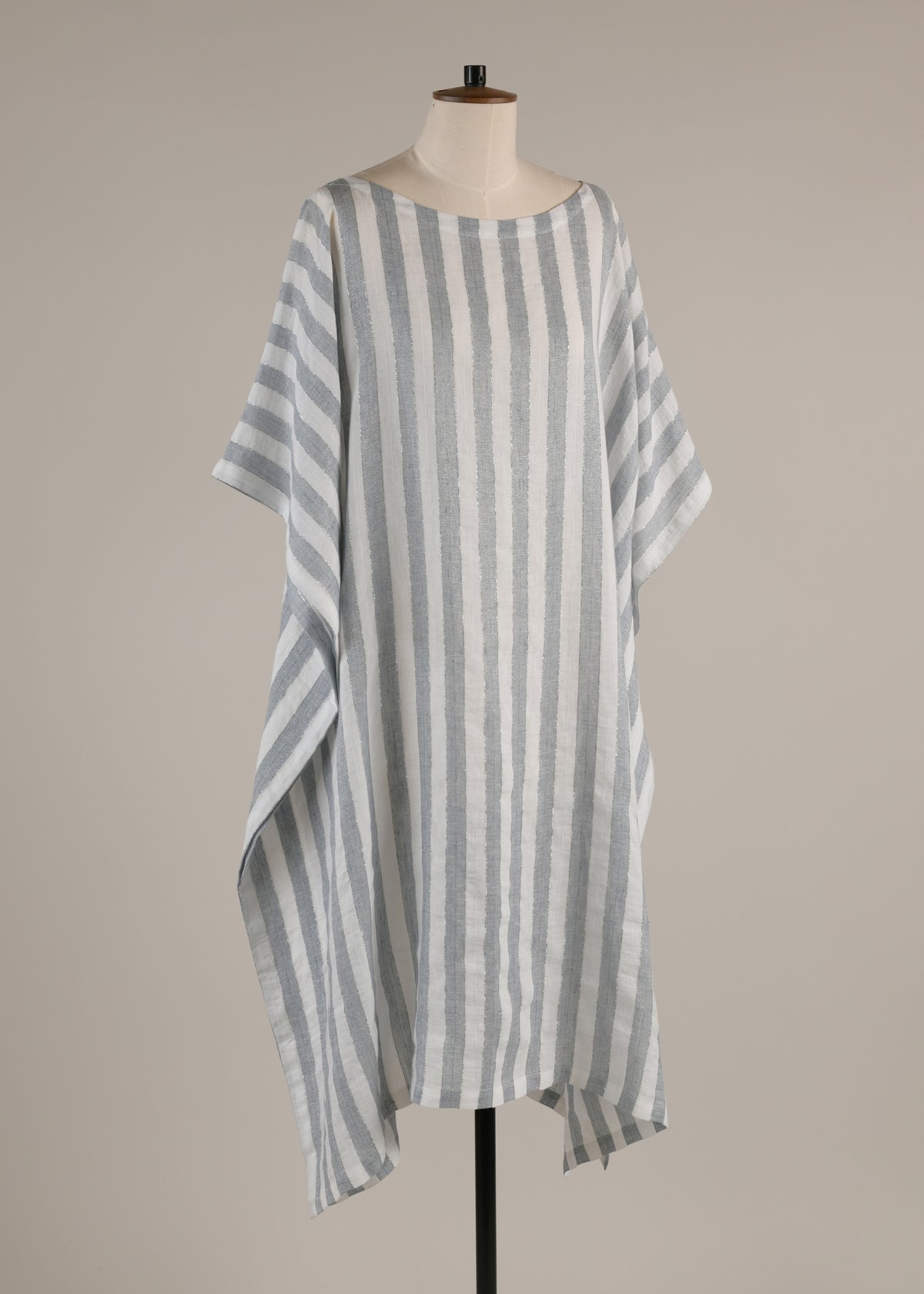 scoop neck kaftan dress - 3/4 length