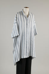 wide longer back collarless shirt - v long w/slits