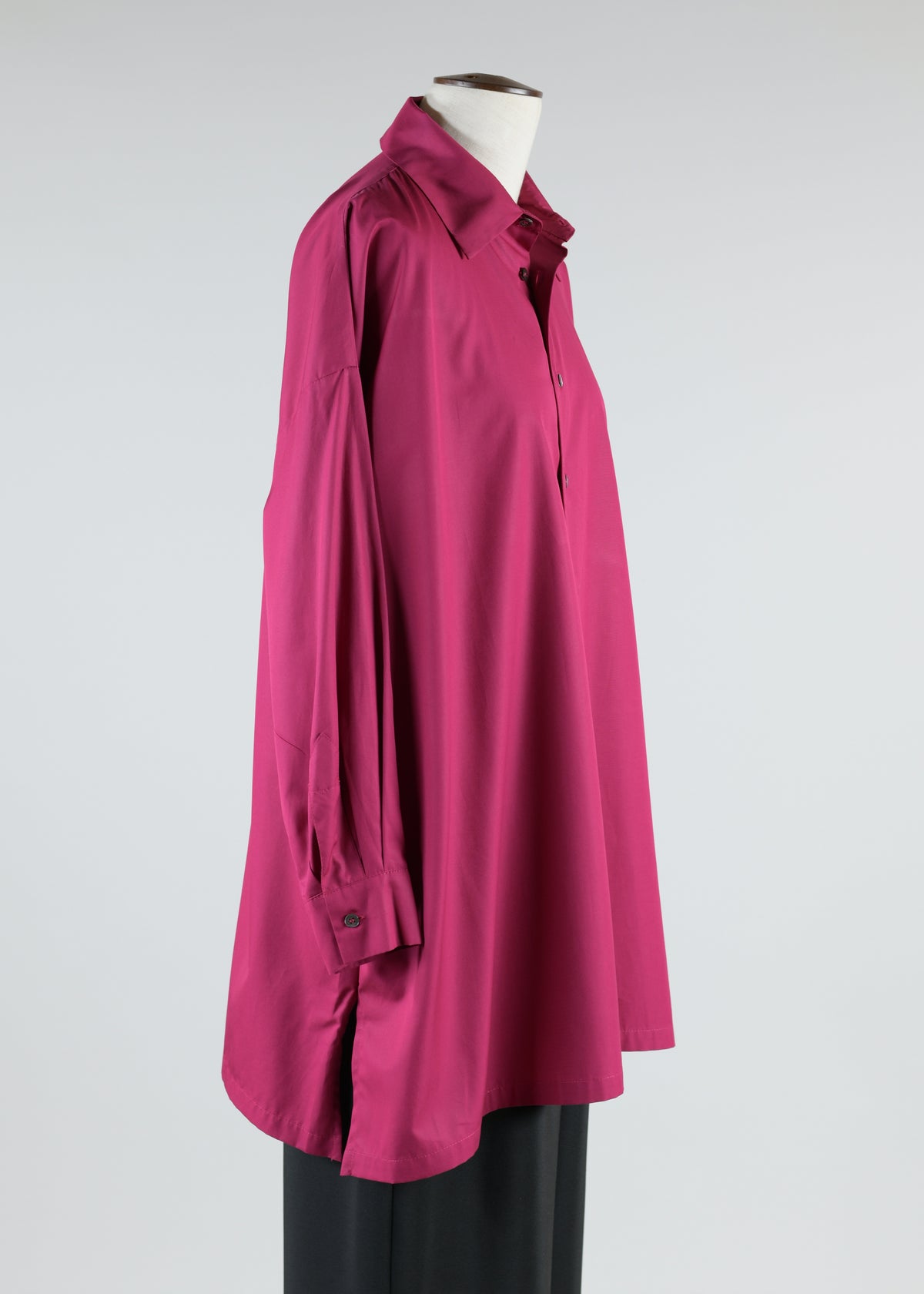 wide a-line back pleat shirt with collar - long plus