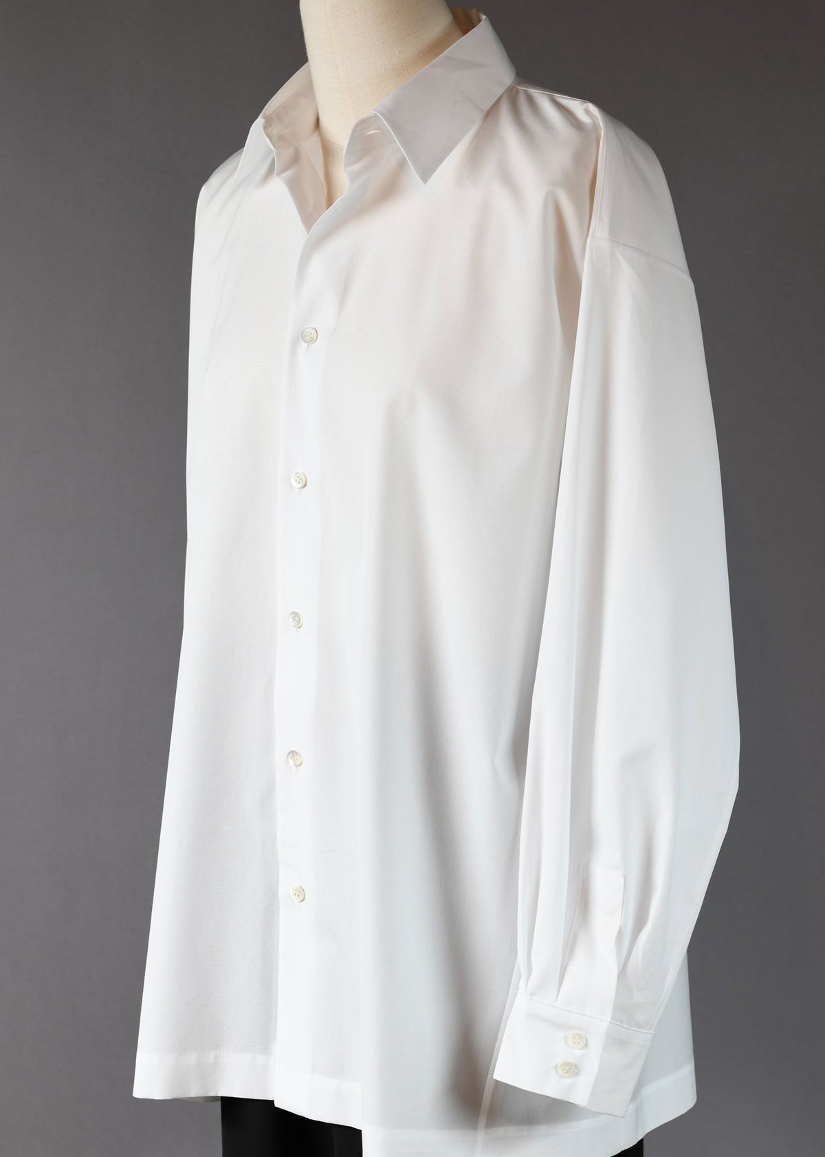 cotton slim a-line angle-to-frnt side seam shirt w/col-lg