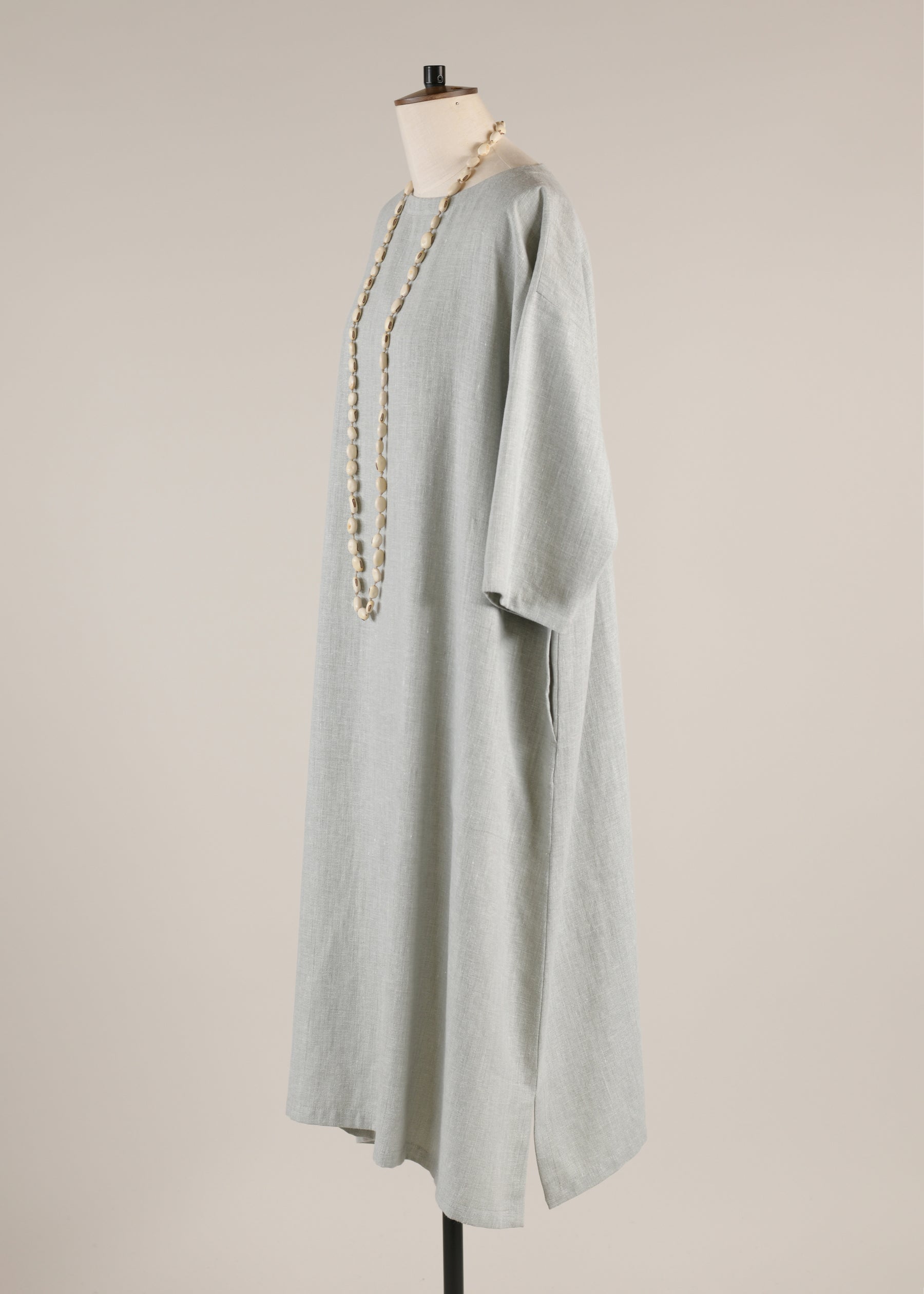 3/4 sleeve wide a-line scoop neck dress