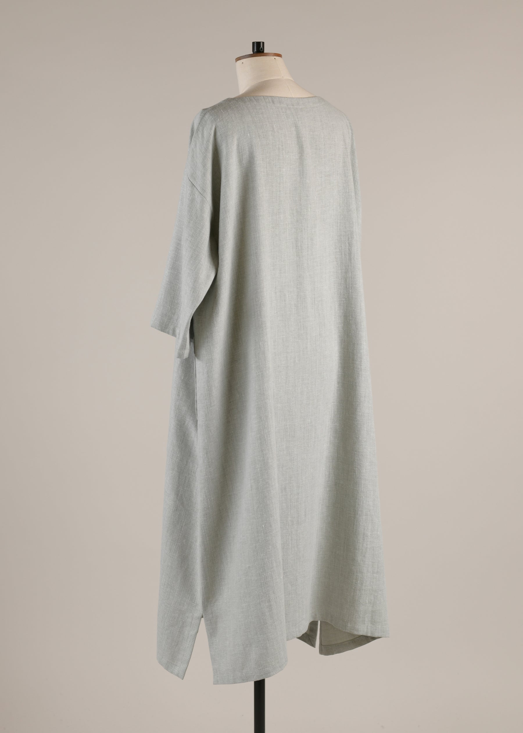 3/4 sleeve wide a-line scoop neck dress