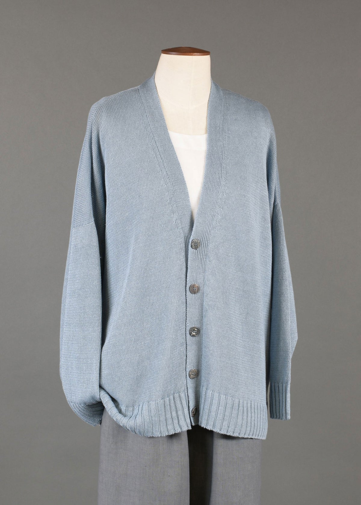 linen knitted v neck cardigan - mid