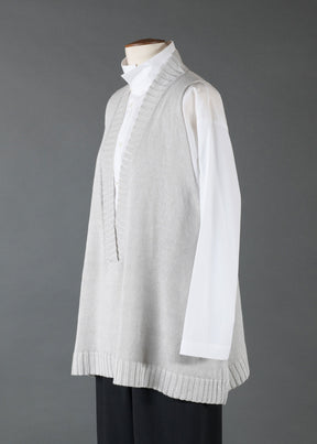 linen sleeveless a-line v neck - mid plus