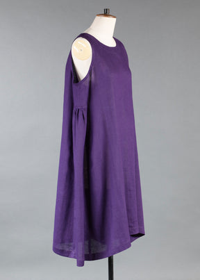 linen 3/4 length side pleated sleeveless dress