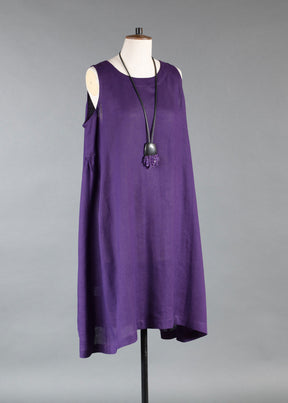 linen 3/4 length side pleated sleeveless dress