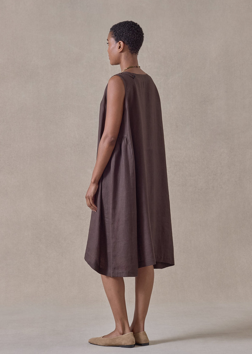 handkerchief linen 3/4 length side pleated sleeveless dress (bitter)