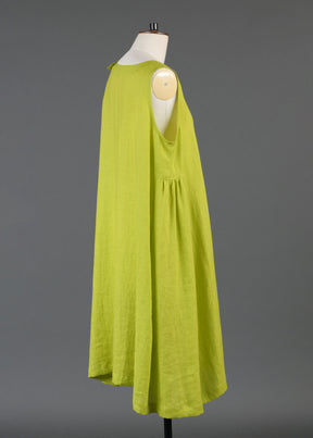 linen 3/4 length side pleated sleeveless dress in greenlemon