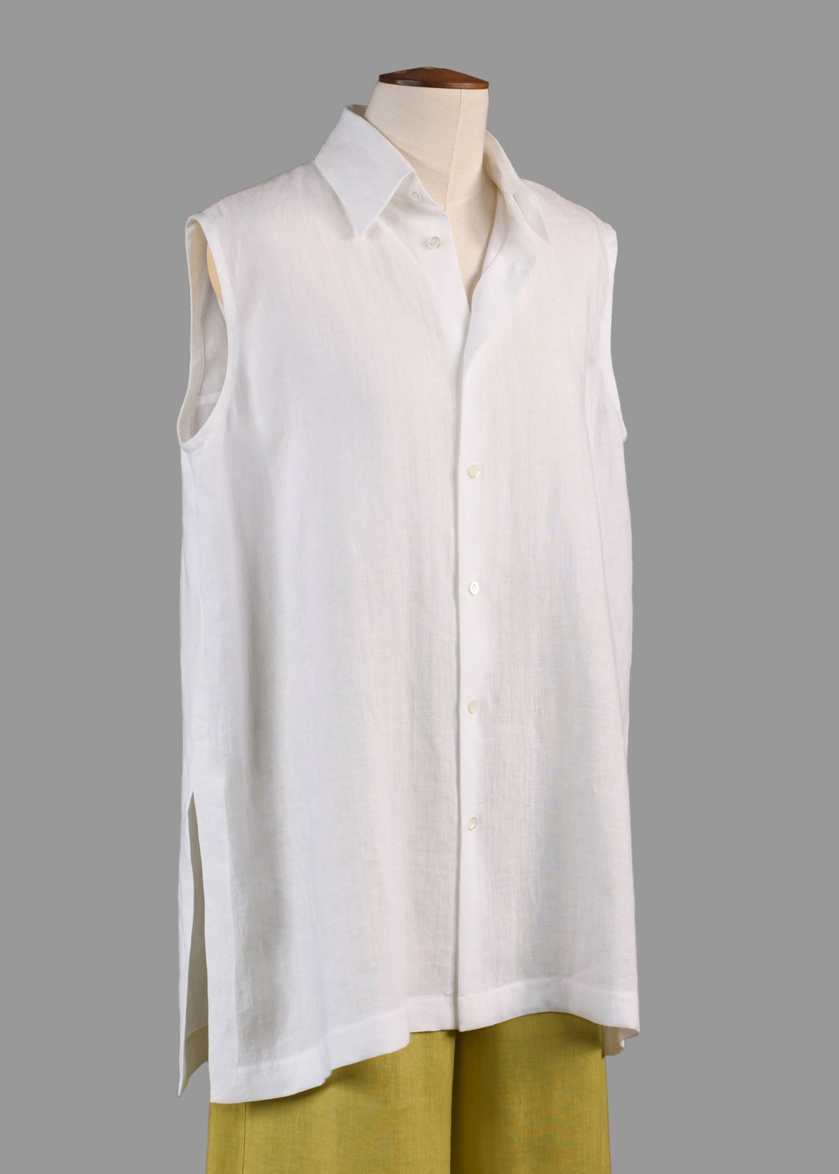 linen slim a-line sleeveless shirt with collar and side slit detail - long