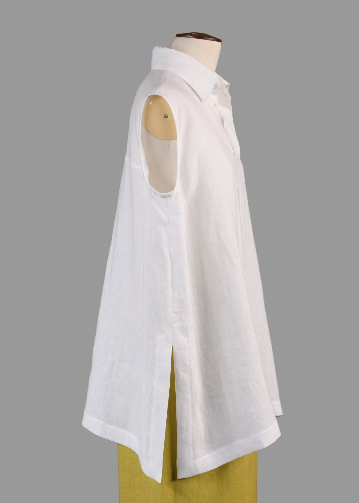 linen slim a-line sleeveless shirt with collar and side slit detail - long