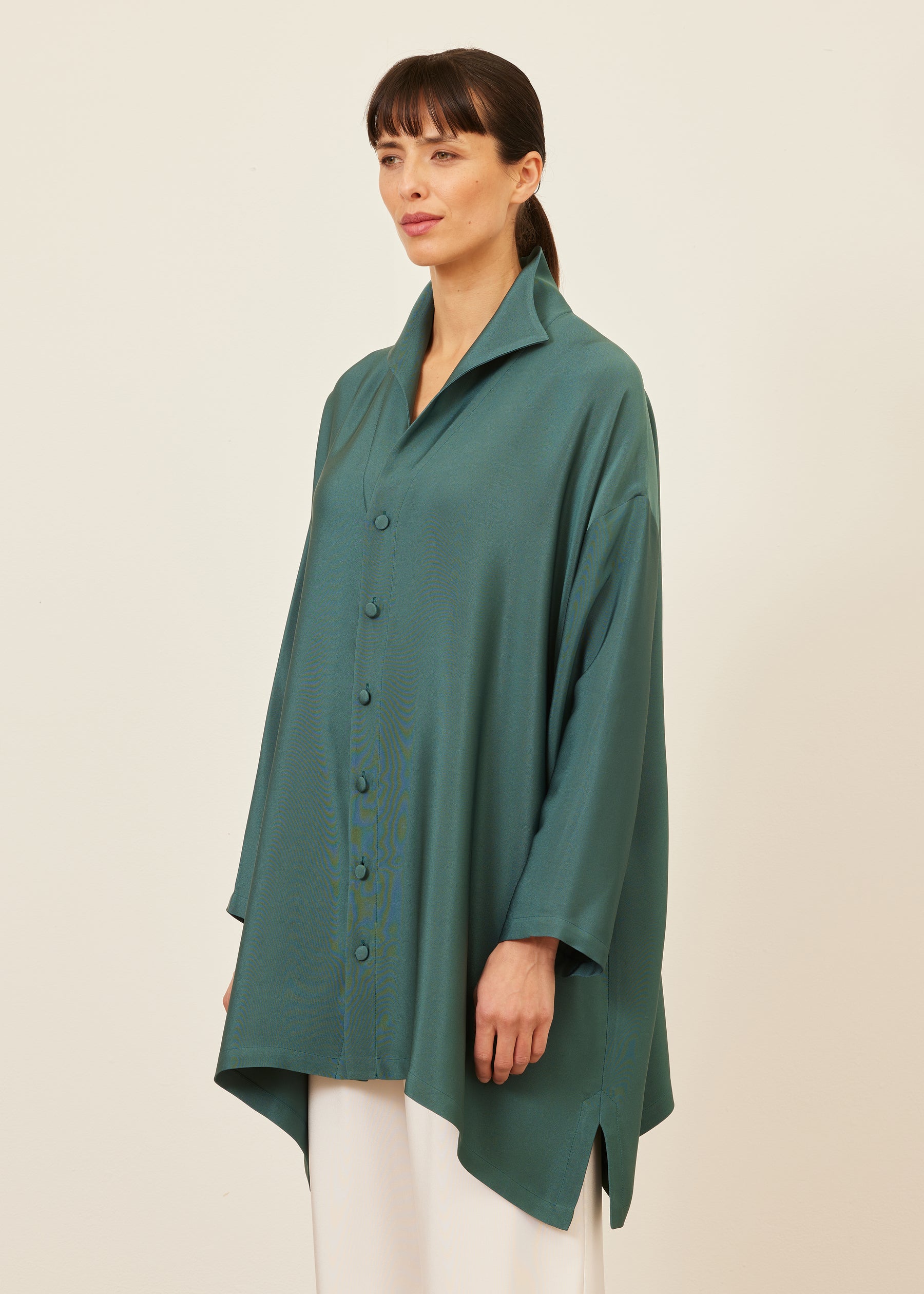 wide a-line shirt with open 'standup collar'  - long plus