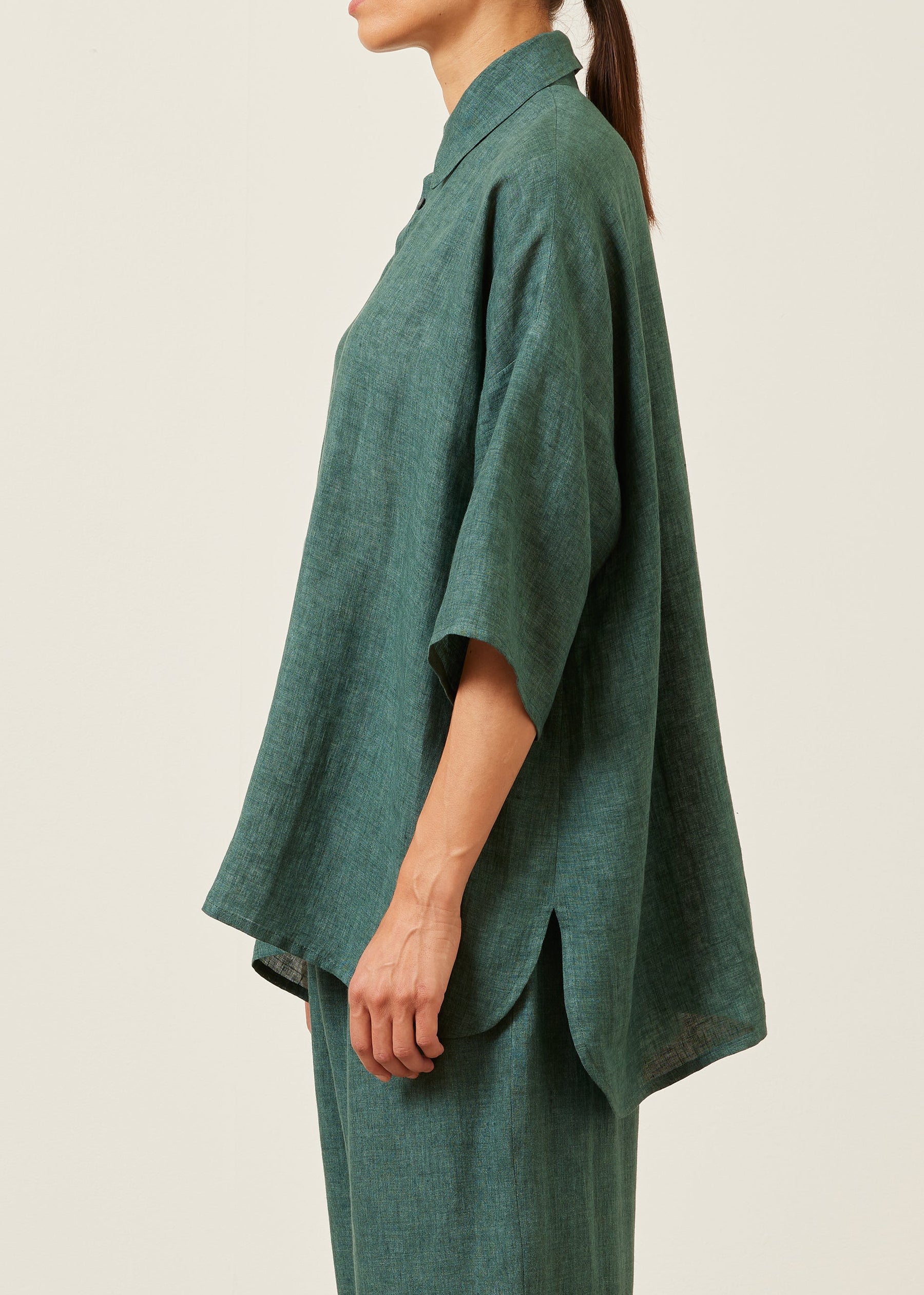 linen sloped shoulder wide a-line short sleeve shirt with collar - long (tealgreen)
