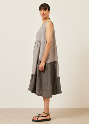 linen two tone tiered pleated sleeveless dress