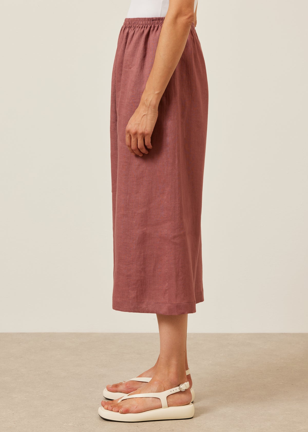 handkerchief linen flared cropped trouser