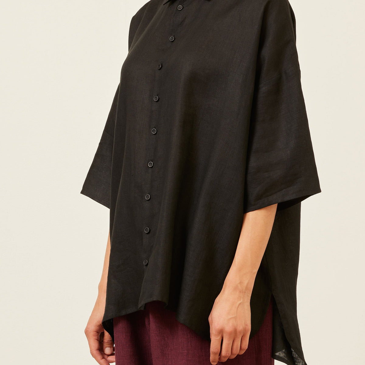 linen sloped shoulder wide a-line short sleeve shirt with collar - lon